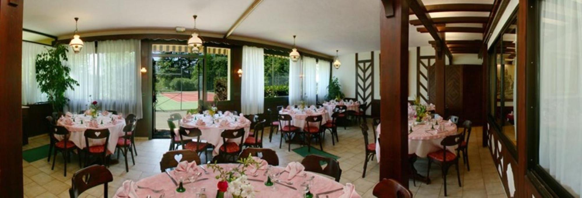 Hotel Restaurant Pavillon Carina Gap Bagian luar foto
